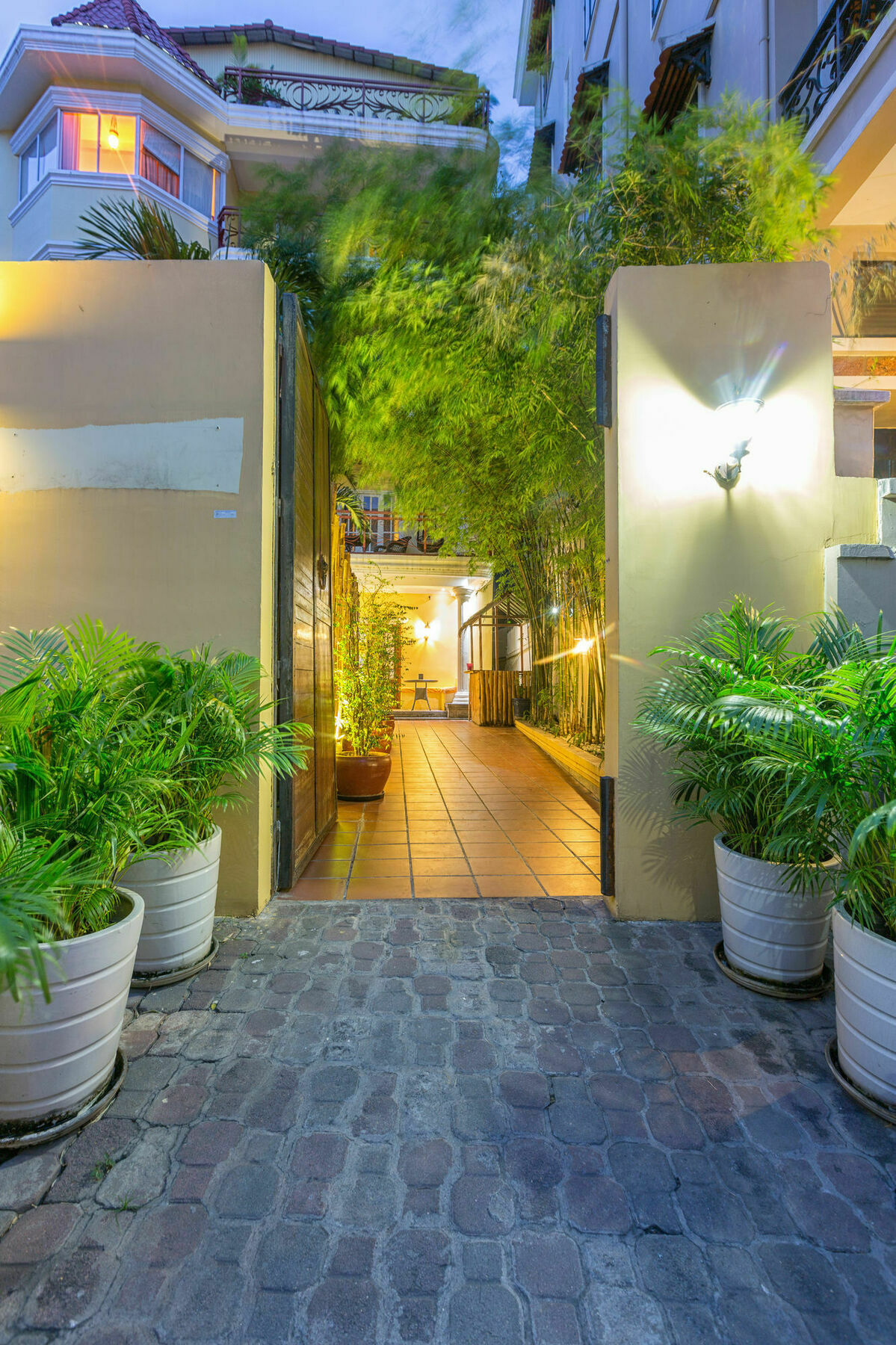 פנום פן Jasmin Monument Hotel מראה חיצוני תמונה