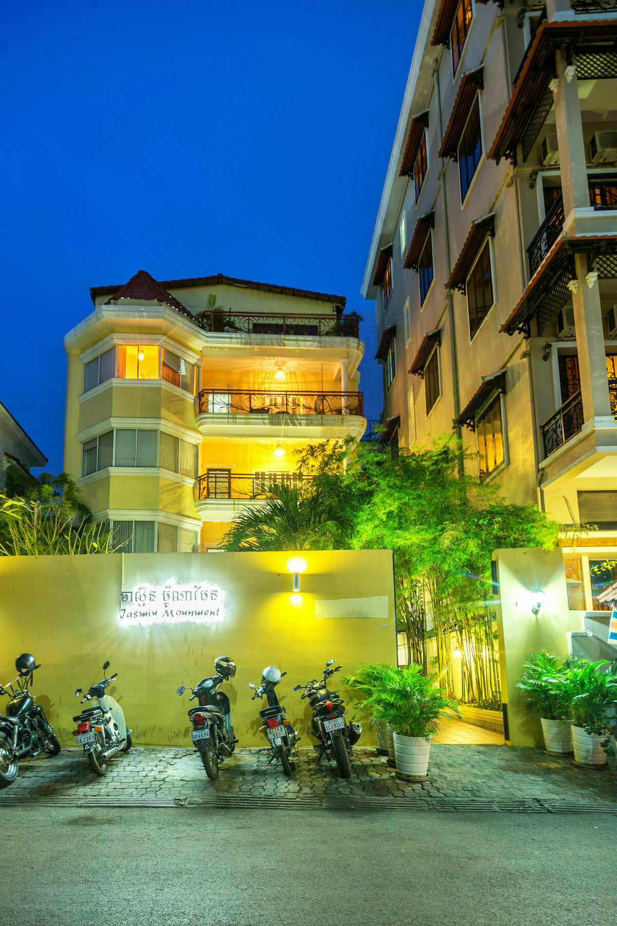 פנום פן Jasmin Monument Hotel מראה חיצוני תמונה
